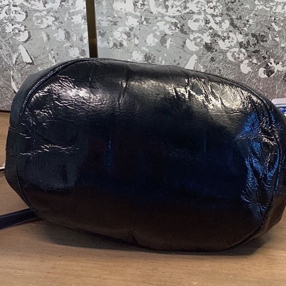 Coach Poppy Bucket Bag Black Patent Leather - Picture 7 of 11